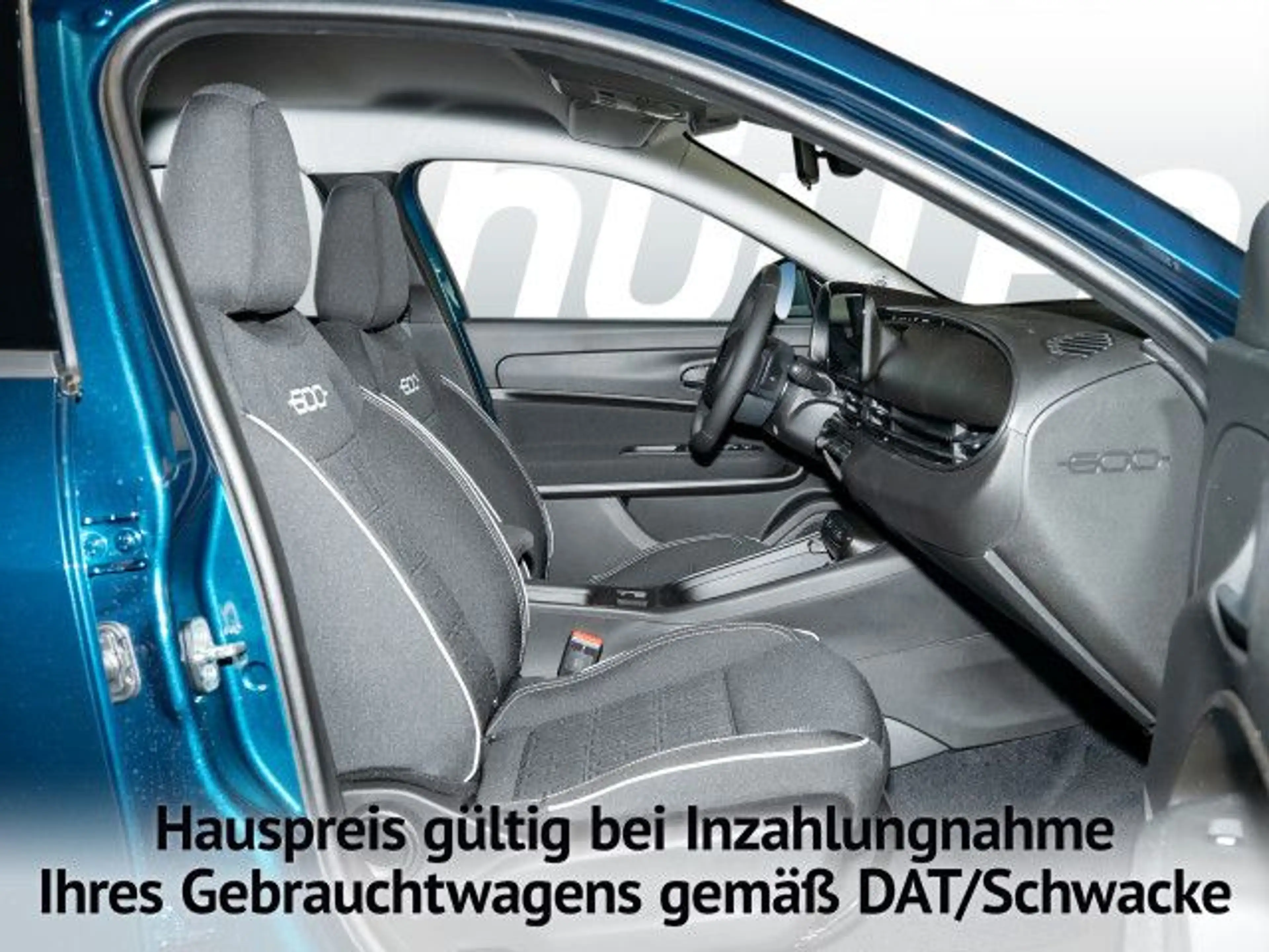 Fiat 600 Business Edition 1.2 MHEV Bluetooth Navi LED — photo 3