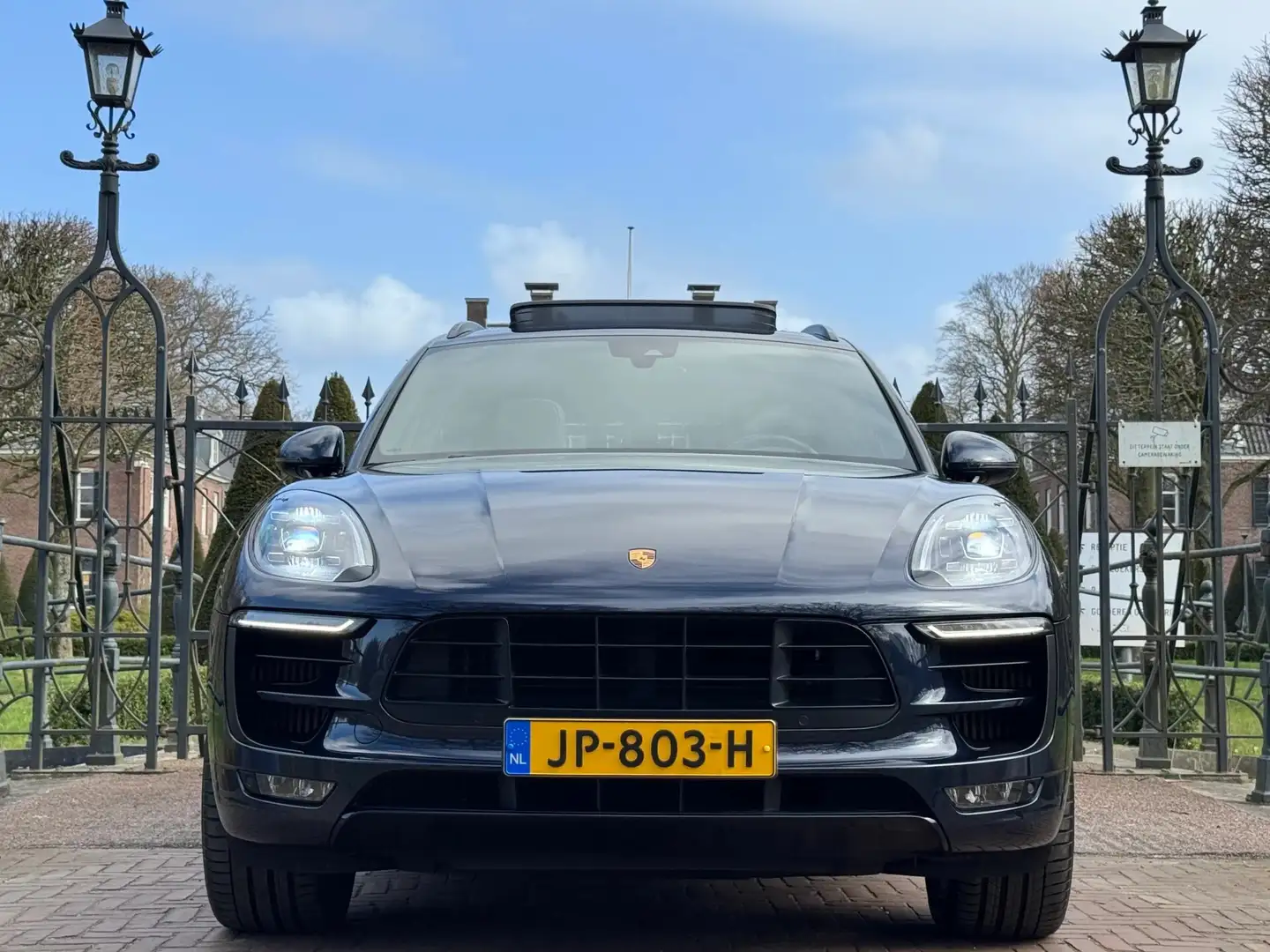 Porsche Macan 3.0 GTS | NL-AUTO! | DEALER OH! Bleu - 2