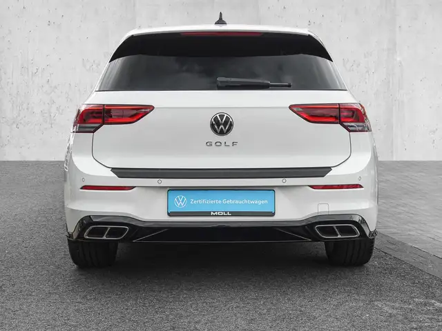 Volkswagen Golf view 6