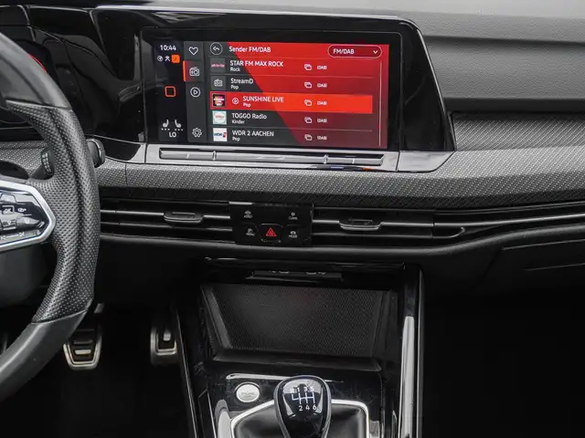 Volkswagen Golf view 12