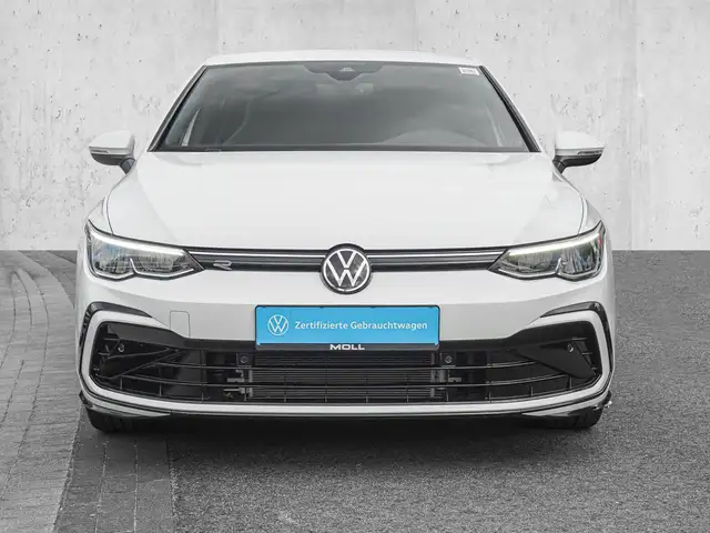 Volkswagen Golf view 3