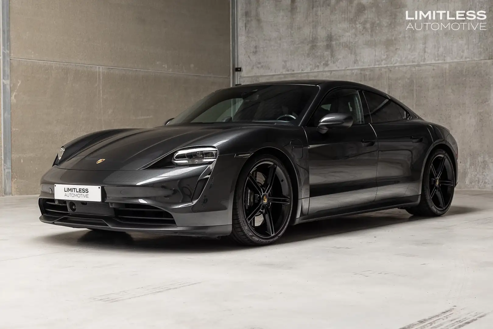 porsche taycan