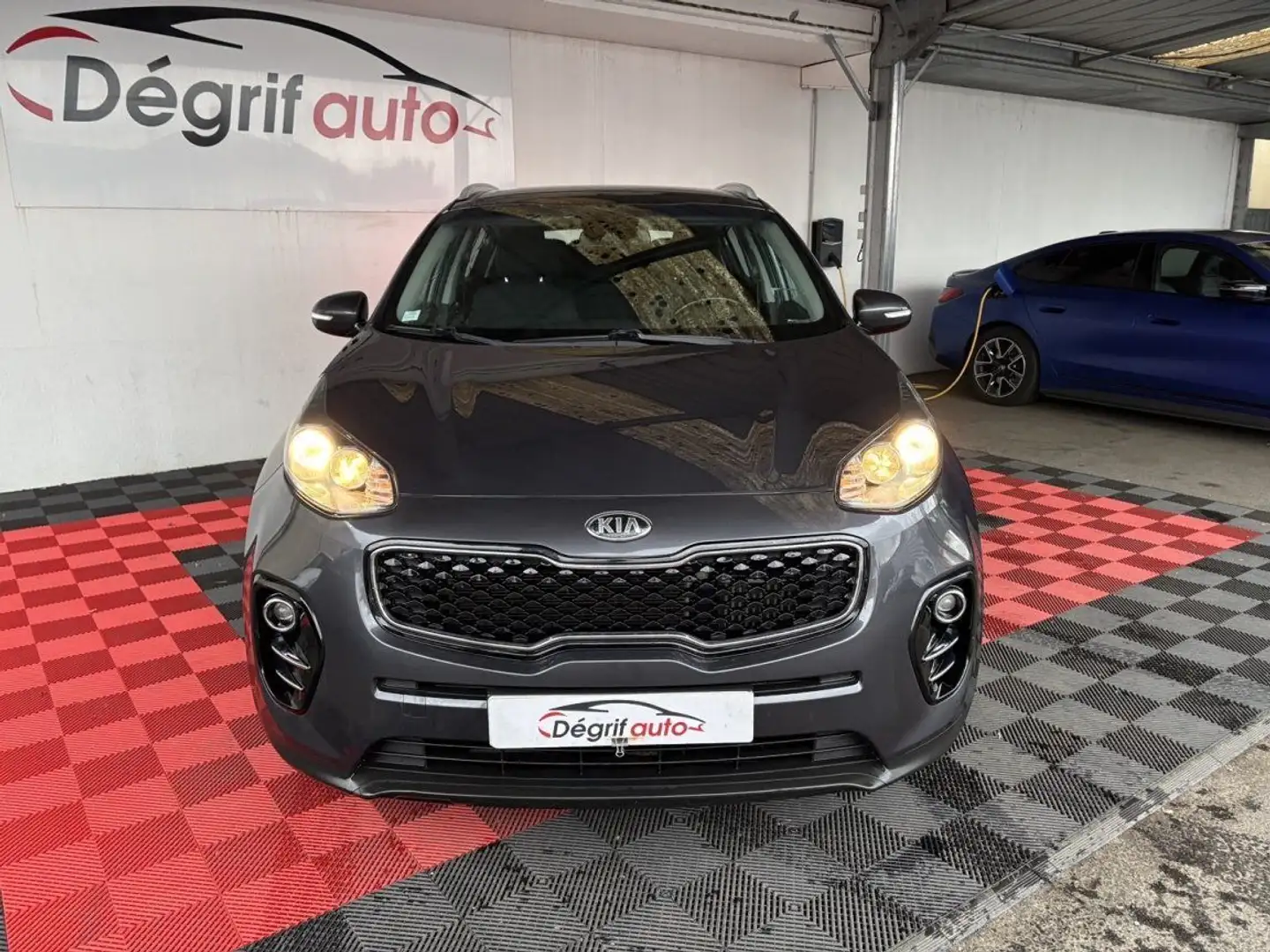 Kia Sportage 1.7 CRDi 115 ISG 4x2 Active Gris - 2