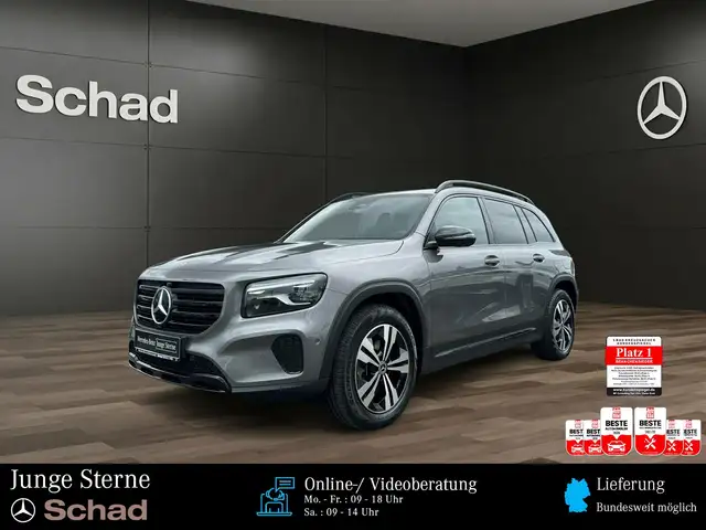 Mercedes-Benz GLB 220