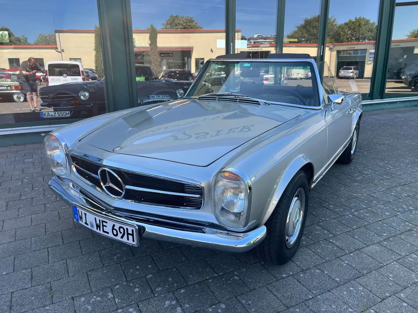 Mercedes-Benz SL 280 Pagode 2010 US Modell Restauriert Silber - 2