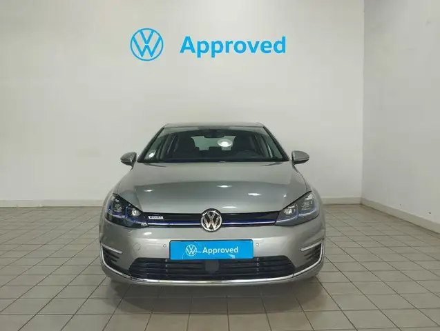 Volkswagen Golf view 10