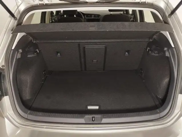 Volkswagen Golf view 7