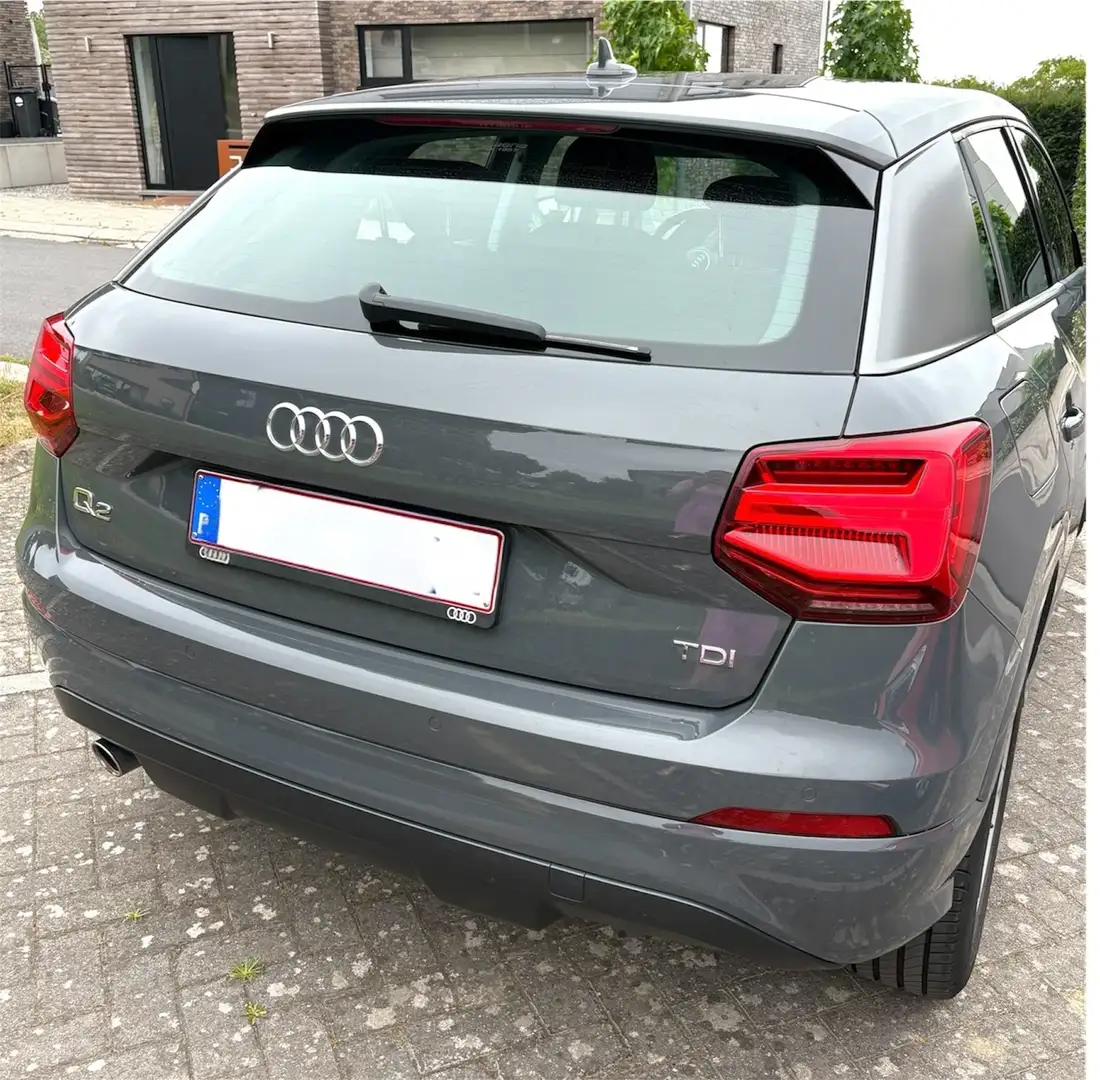 Audi Q2 Q2 1.6 TDI Grijs - 2