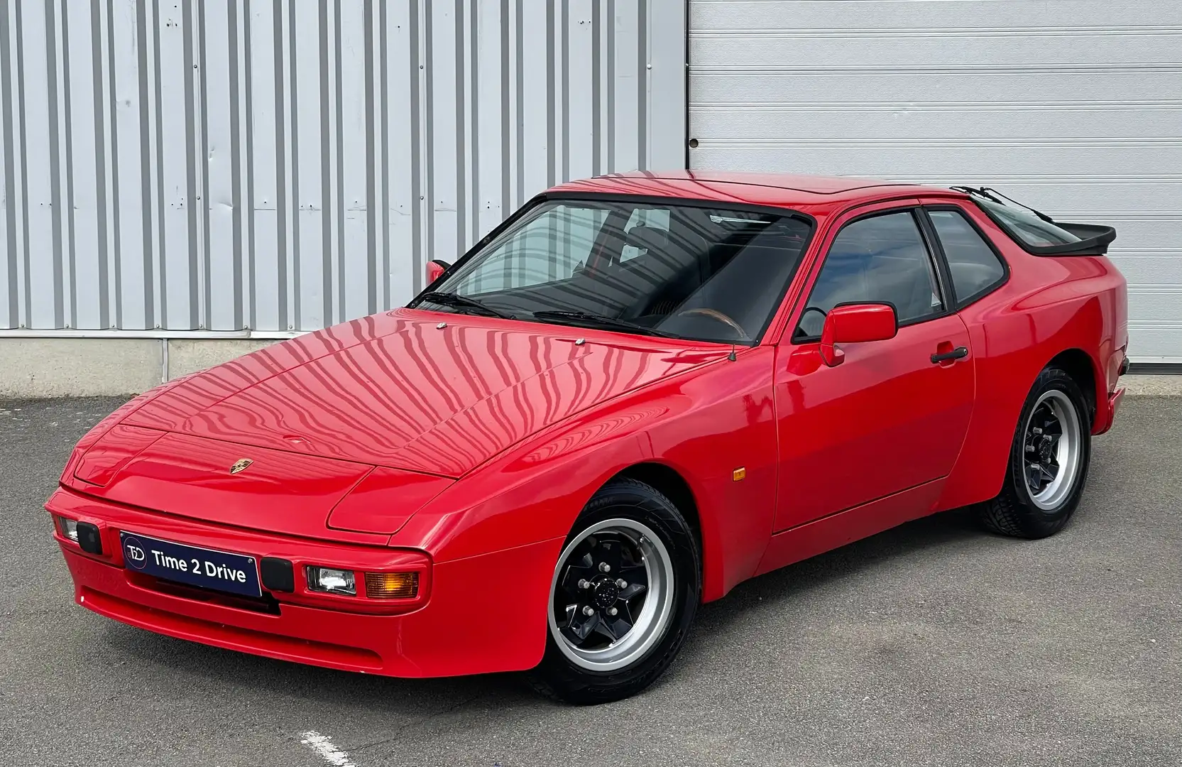 Porsche 944 2.5 - Immaculate Condition Rood - 1