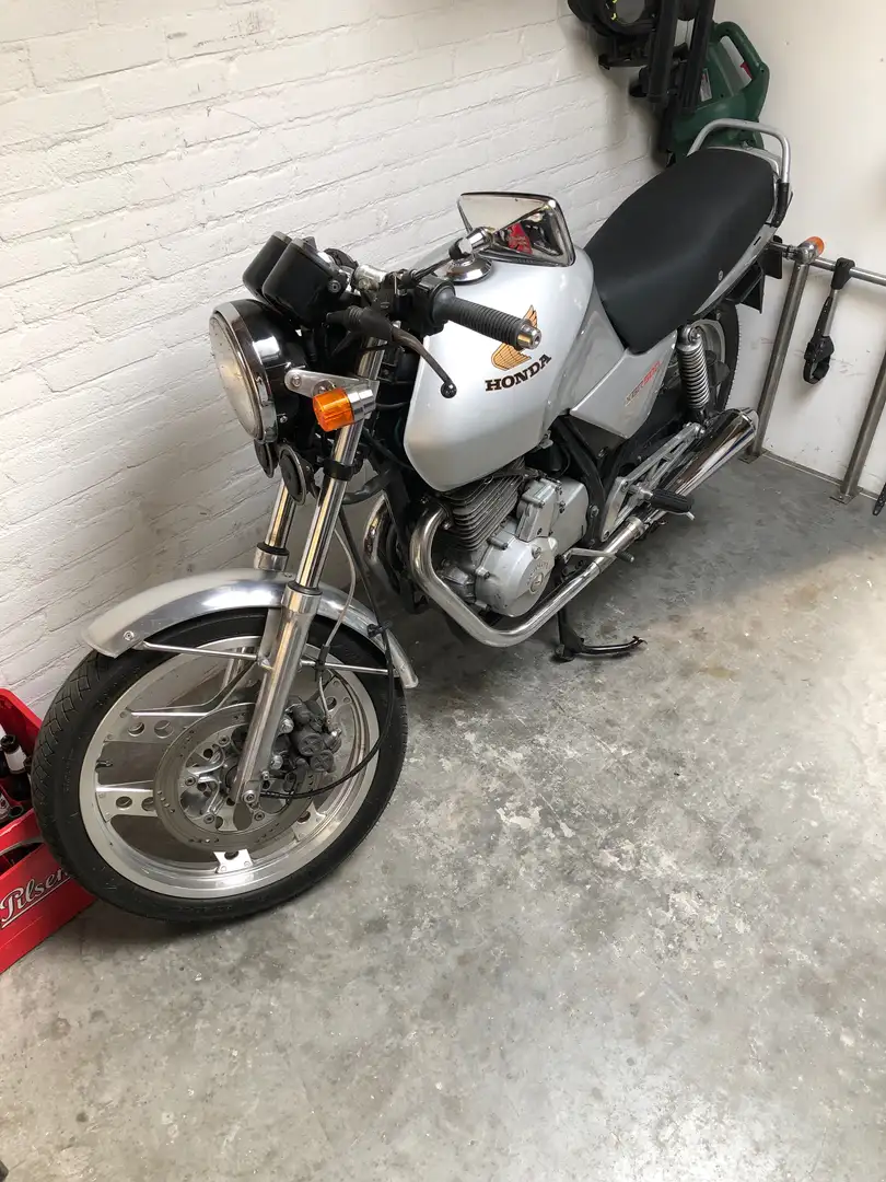 Honda XBR 500 500cc eencilinder Zilver - 2