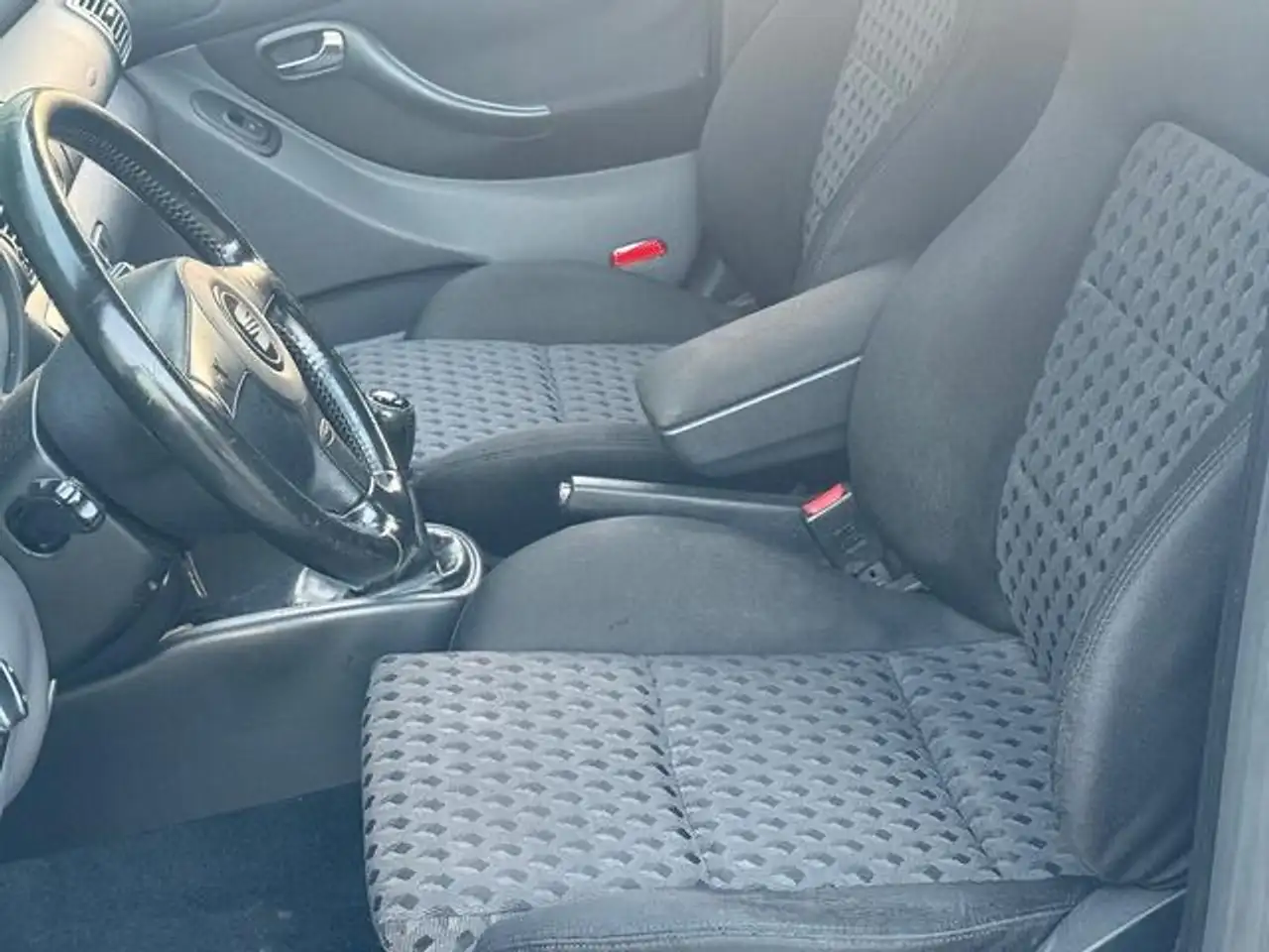 SEAT Leon 1.8-20VT 180PK | Origineel | Nieuwe distributie, foto 12