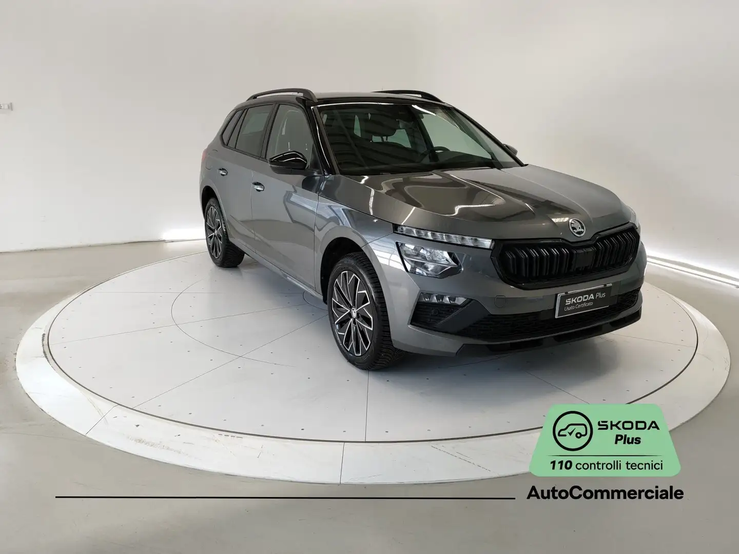 Skoda Kamiq 1.0 TSI 115 CV Selection Grau - 1