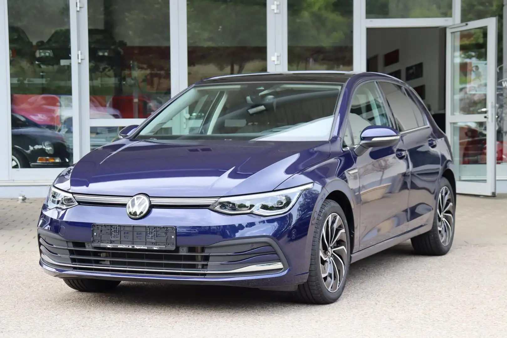 Volkswagen Golf 8 1.5 TSI Style/BusinessPremium/Pano/HUD/HK Blau - 1
