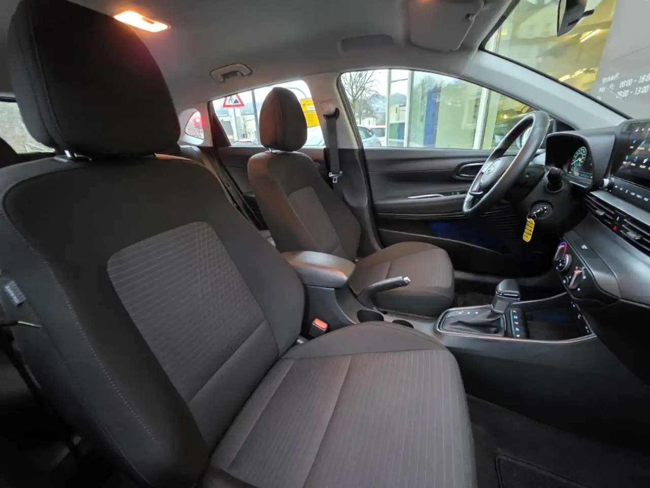 Hyundai i20 1.0 T-GDI 7-DCT, Allwetter / Navi / BOSE / Kamera 13
