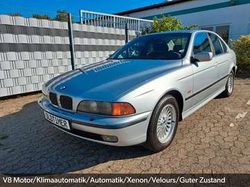 V8 Guter Zustand Xenon Automatik