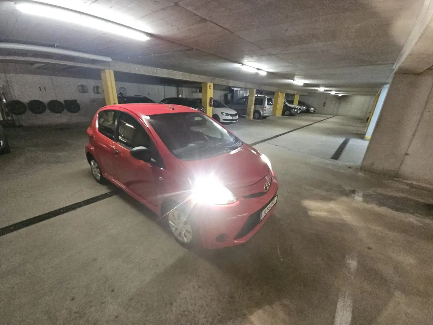Toyota Aygo 1,0 VVT-i Active - 1