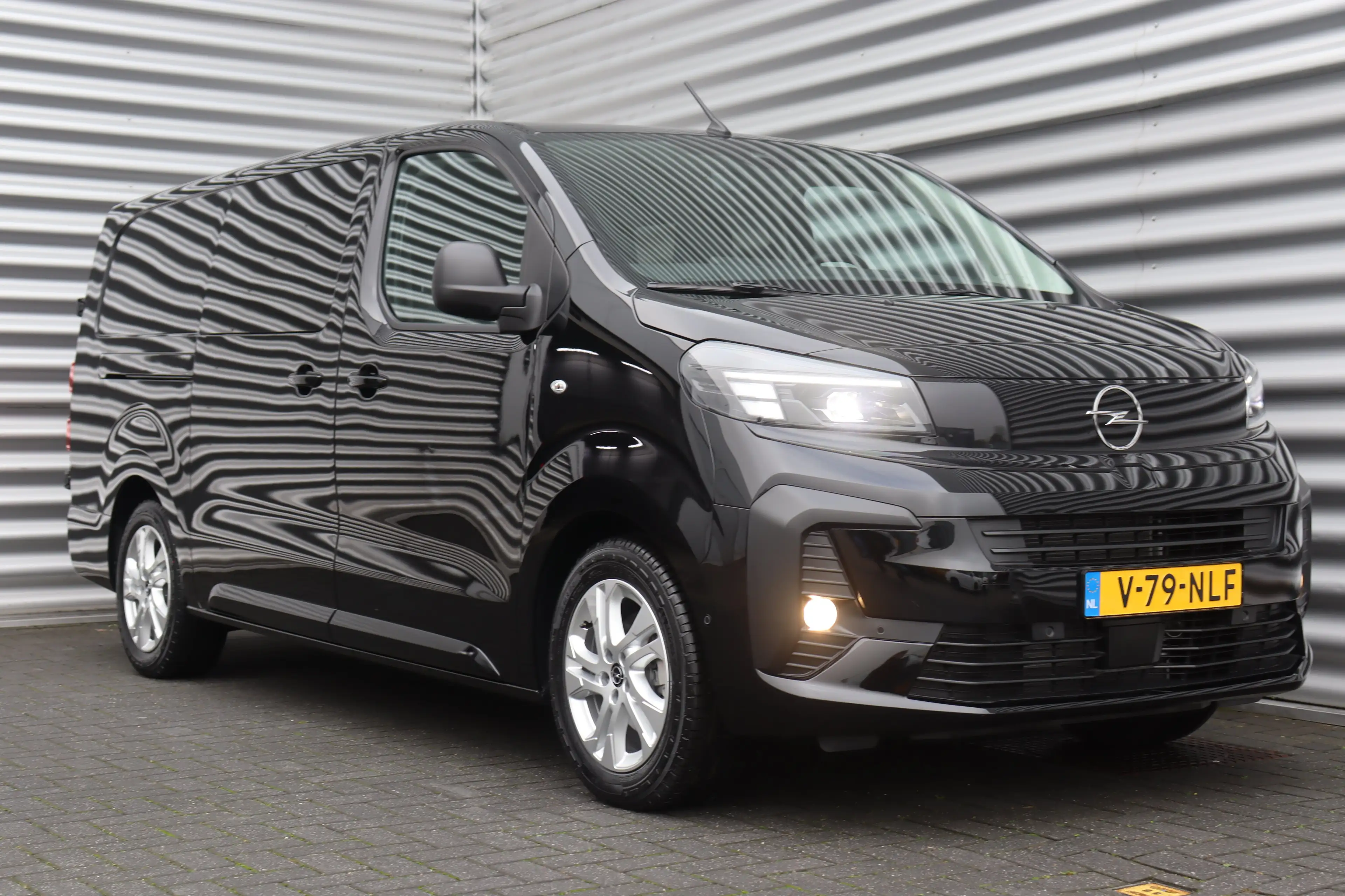 Opel Vivaro-e L3H1 DC 75KWH 136PK AUTOMAAT / NAVI / FULL-LED / C — photo 4