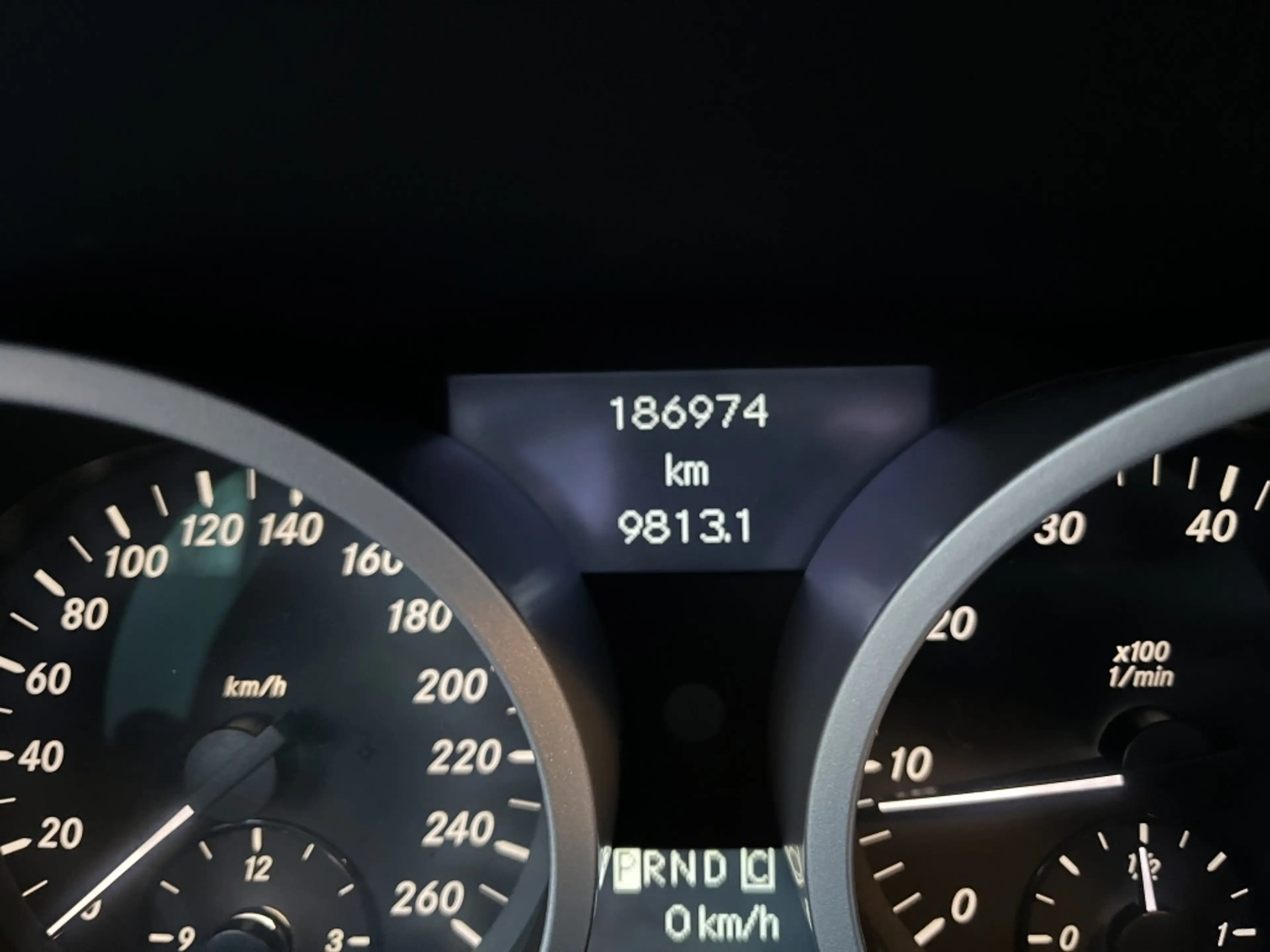 Mercedes-Benz SLK 280 — photo 11