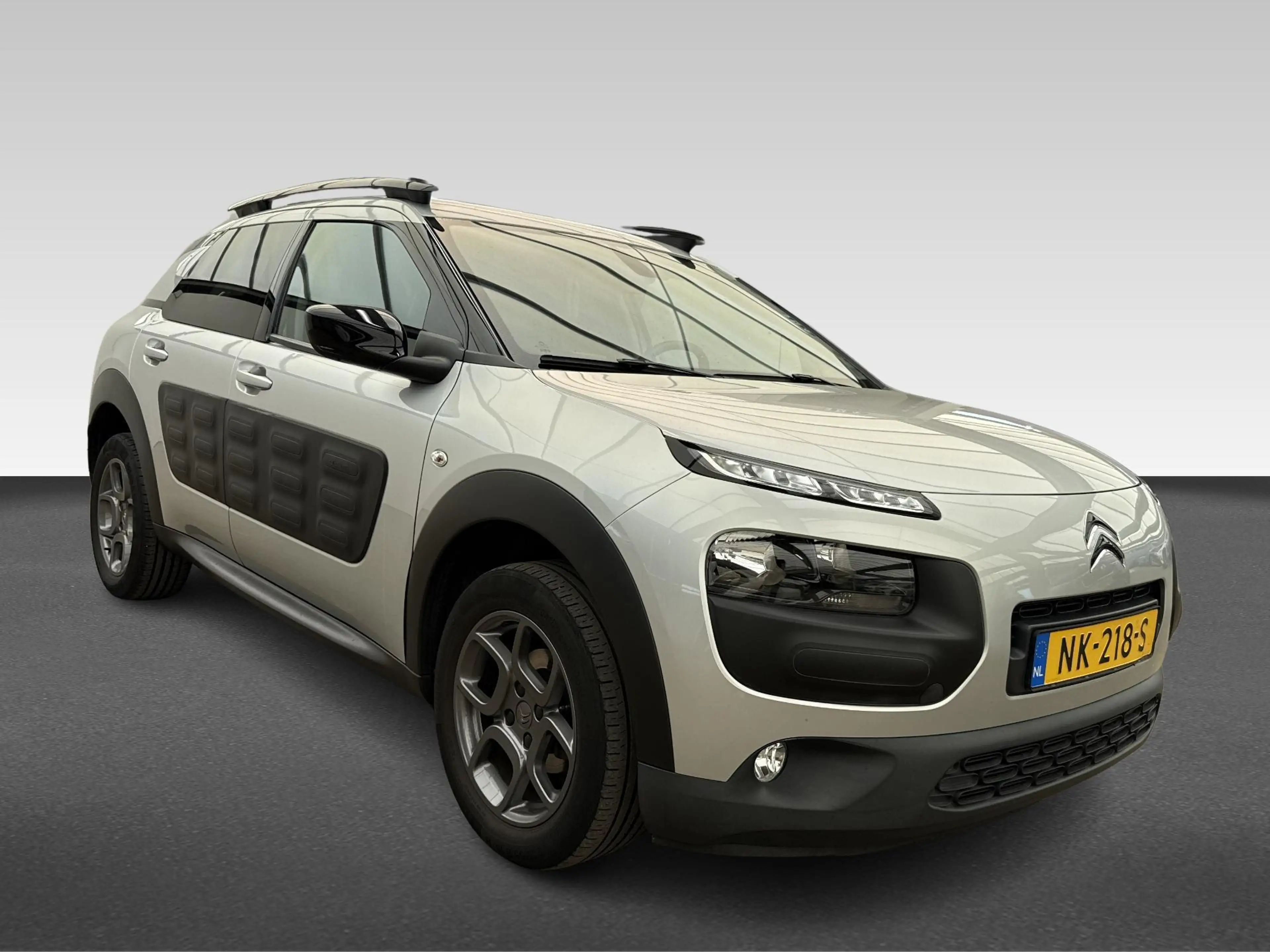 Citroen C4 Cactus 1.2 PureTech Shine — photo 6