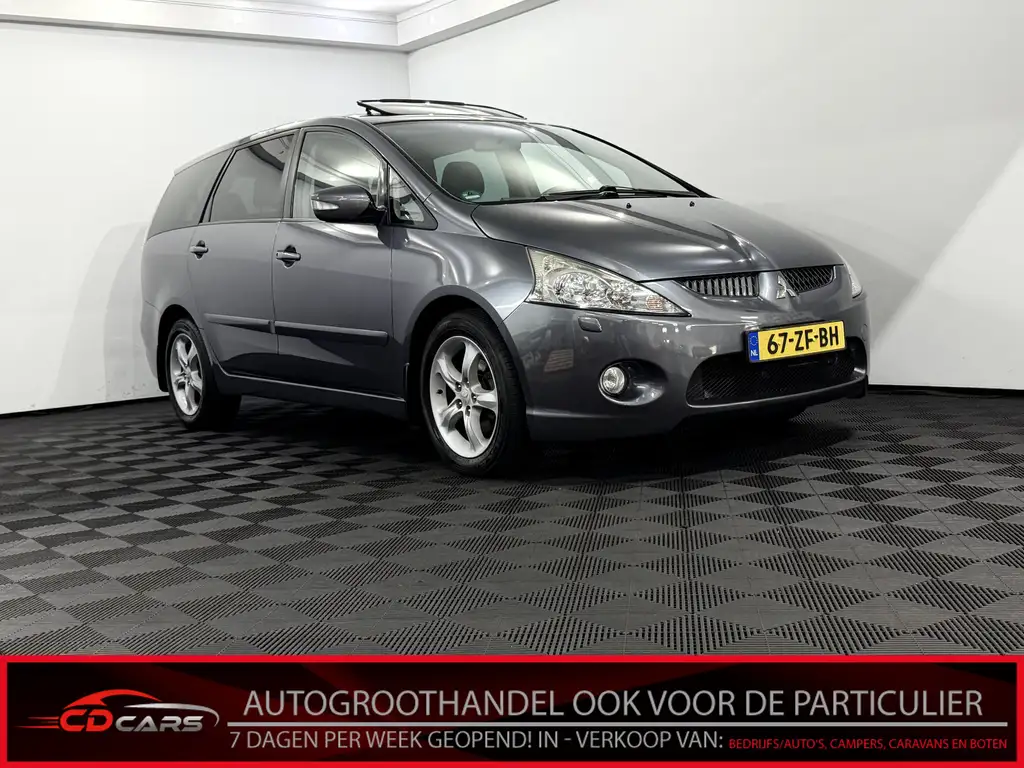 Mitsubishi Grandis 2008 из Европы — купить под ключ