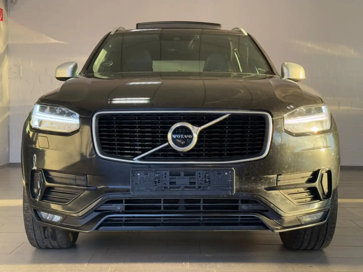 Volvo XC90 R Design AWD PANO/CARBON/7sitz/B&W/360/DAB Schwarz - 2