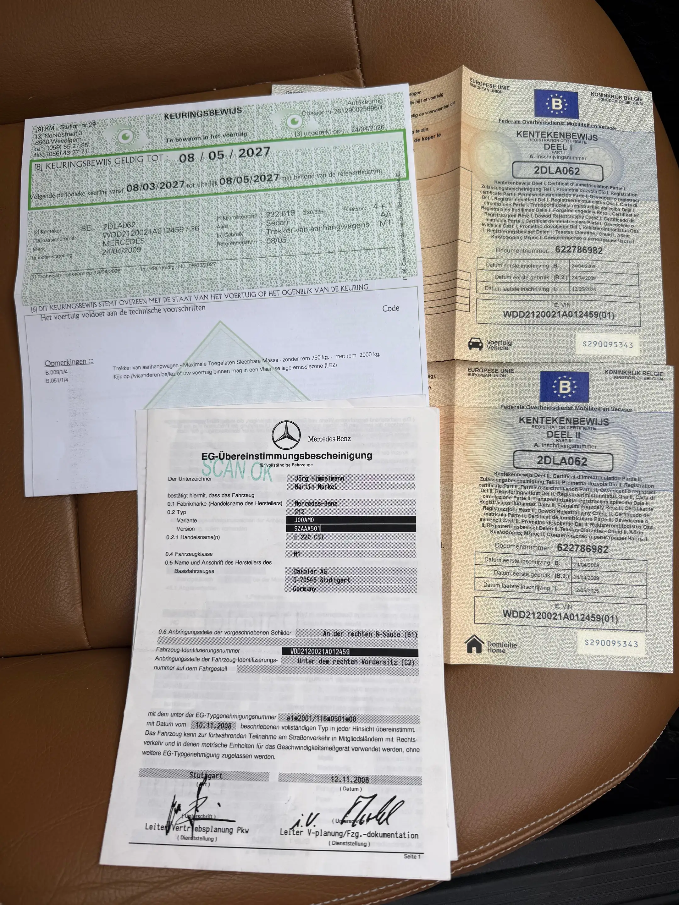 Mercedes-Benz E 220 E 220 CDI BE Avantgarde — photo 12