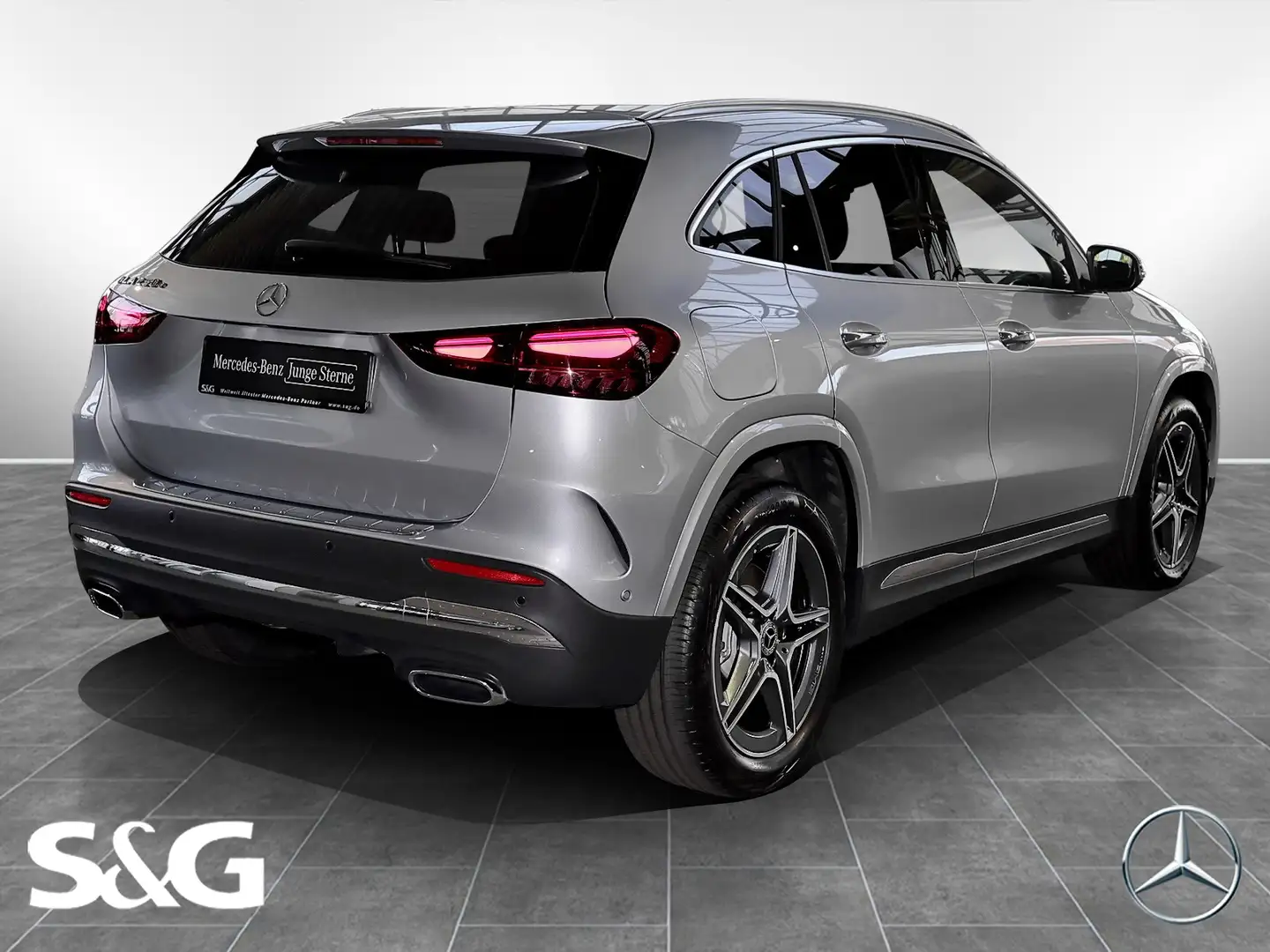 Mercedes-Benz GLA 250 e AMG AHK+TOTWINKEL+DISTRONIC+KEYLESS Argento - 2