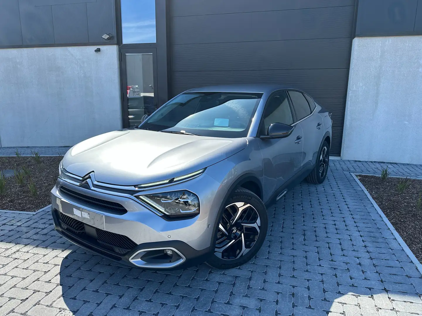 Citroen C4 X C4 X MAX EAT8 - CarPlay HUD Camera Navi LED Argent - 1