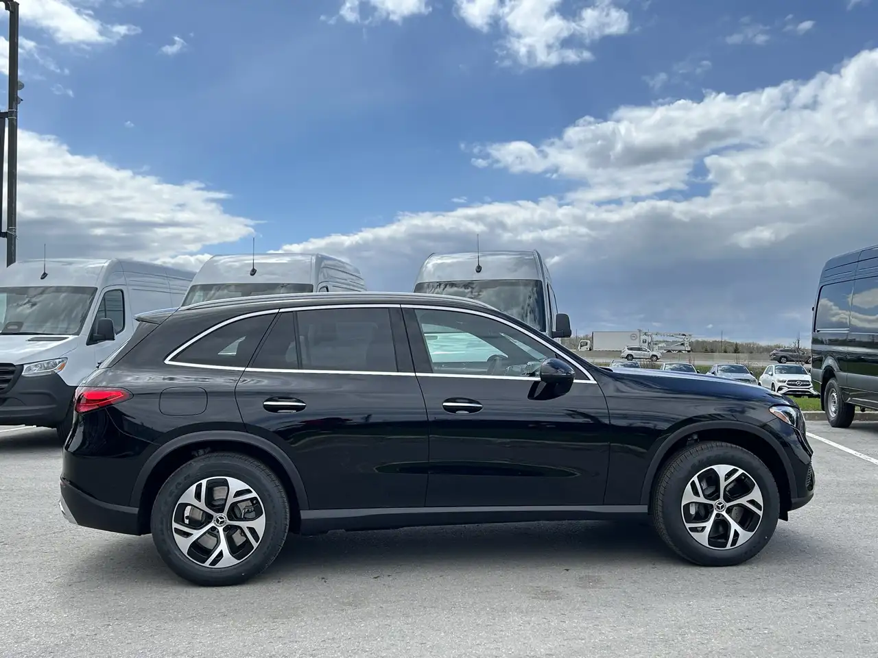 Mercedes-Benz GLC снимка Mercedes-Benz GLC