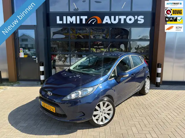 2011 Ford Fiesta in Blue for sale
