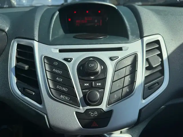 Ford Fiesta view 12