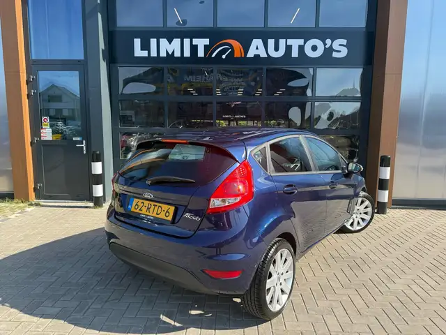 Ford Fiesta view 2