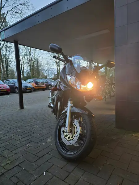 Suzuki Bandit 600 - foto 6