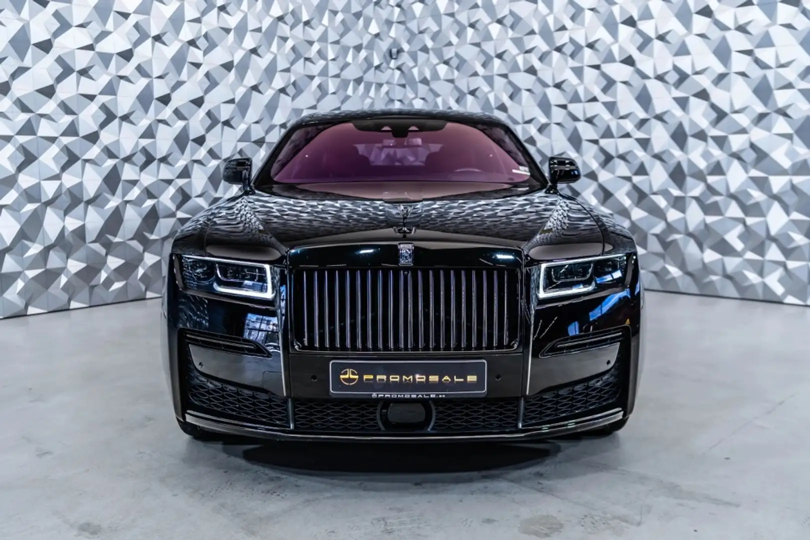 Rolls-Royce Ghost Black Badge Schwarz - 2