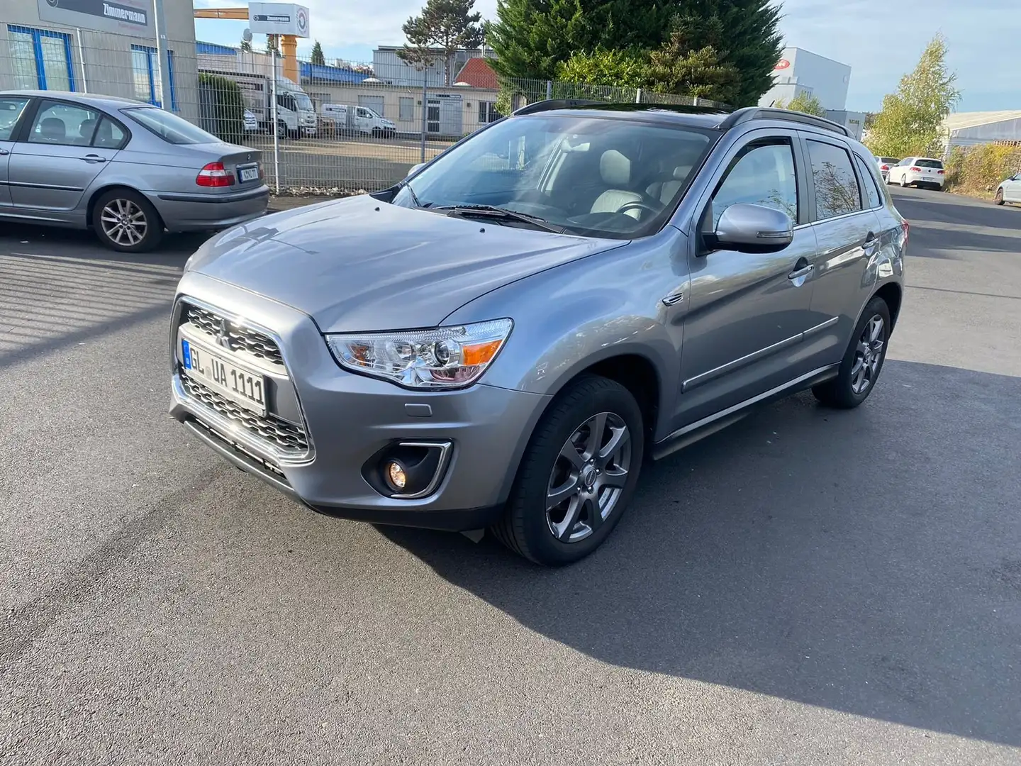 Mitsubishi ASX ASX 2.2 DI-D 4WD Automatik Instyle Silber - 1