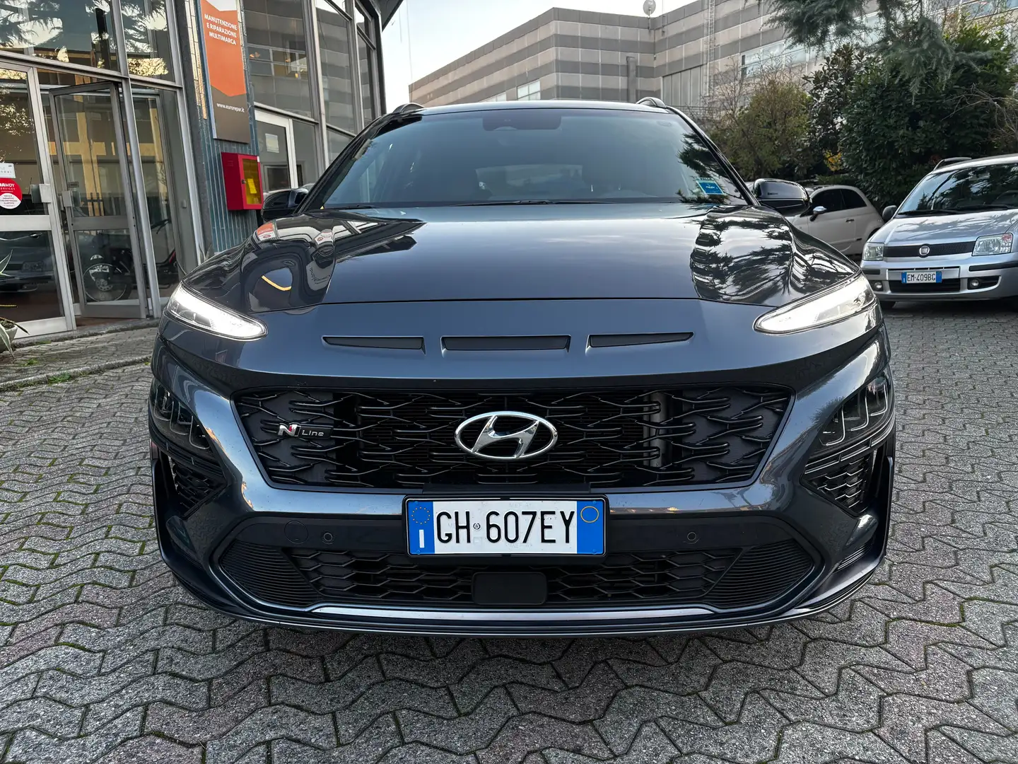 Hyundai KONA 1.0 T-GDI Hybrid 48V NLine  120 CV IMT Grijs - 2