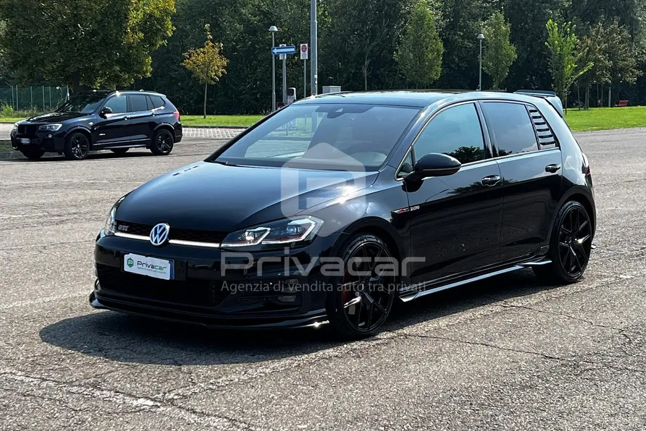 Volkswagen Golf GTI