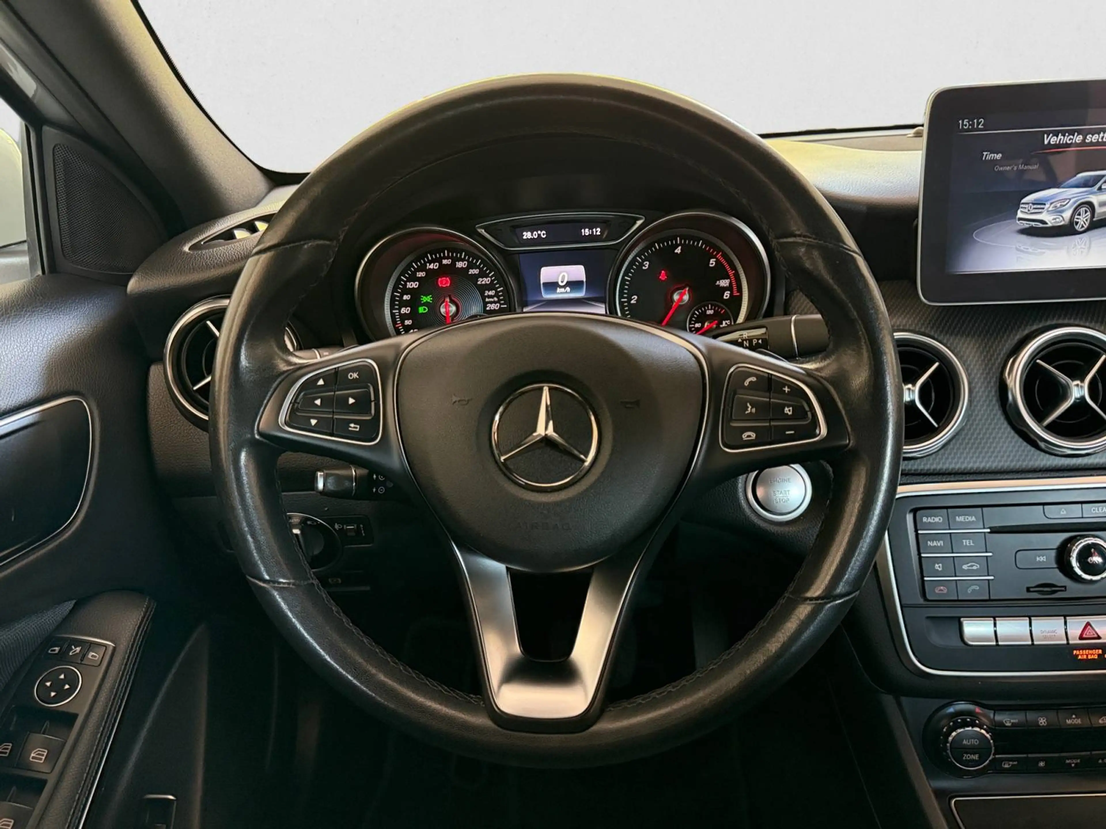 Mercedes-Benz GLA 200 d Garantie 12 à 36 Mois — photo 13