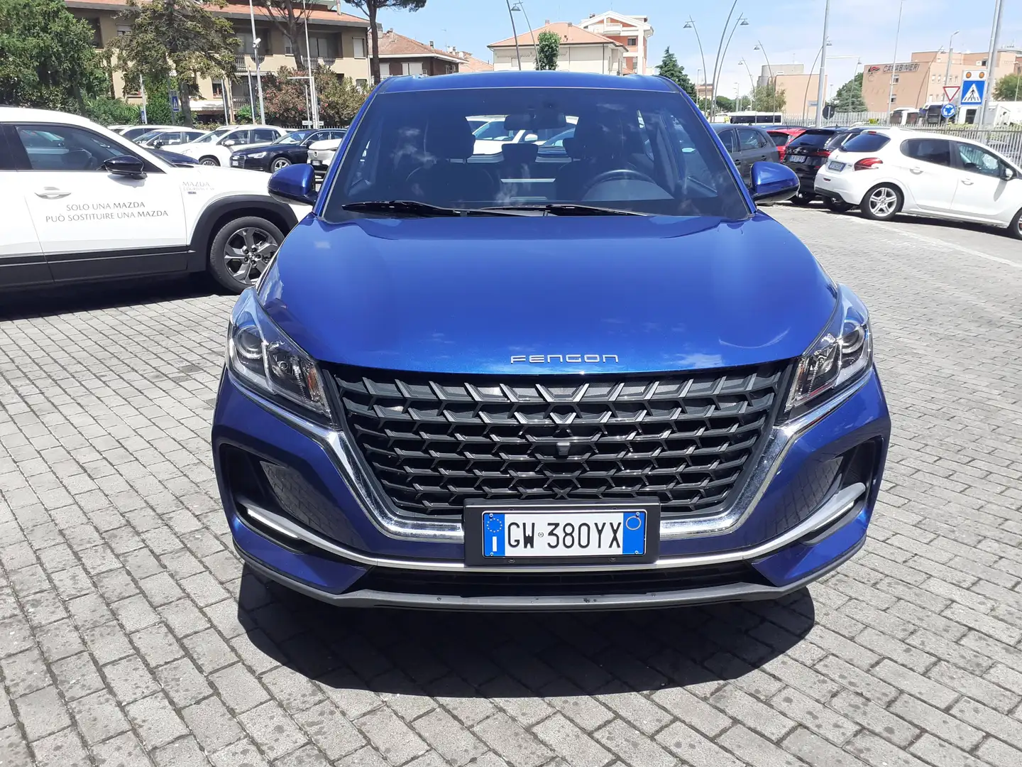 DFSK Glory 580 Glory  500 500 1.5 Standard 106 cv  Neopatentati imp GPL Blau - 2
