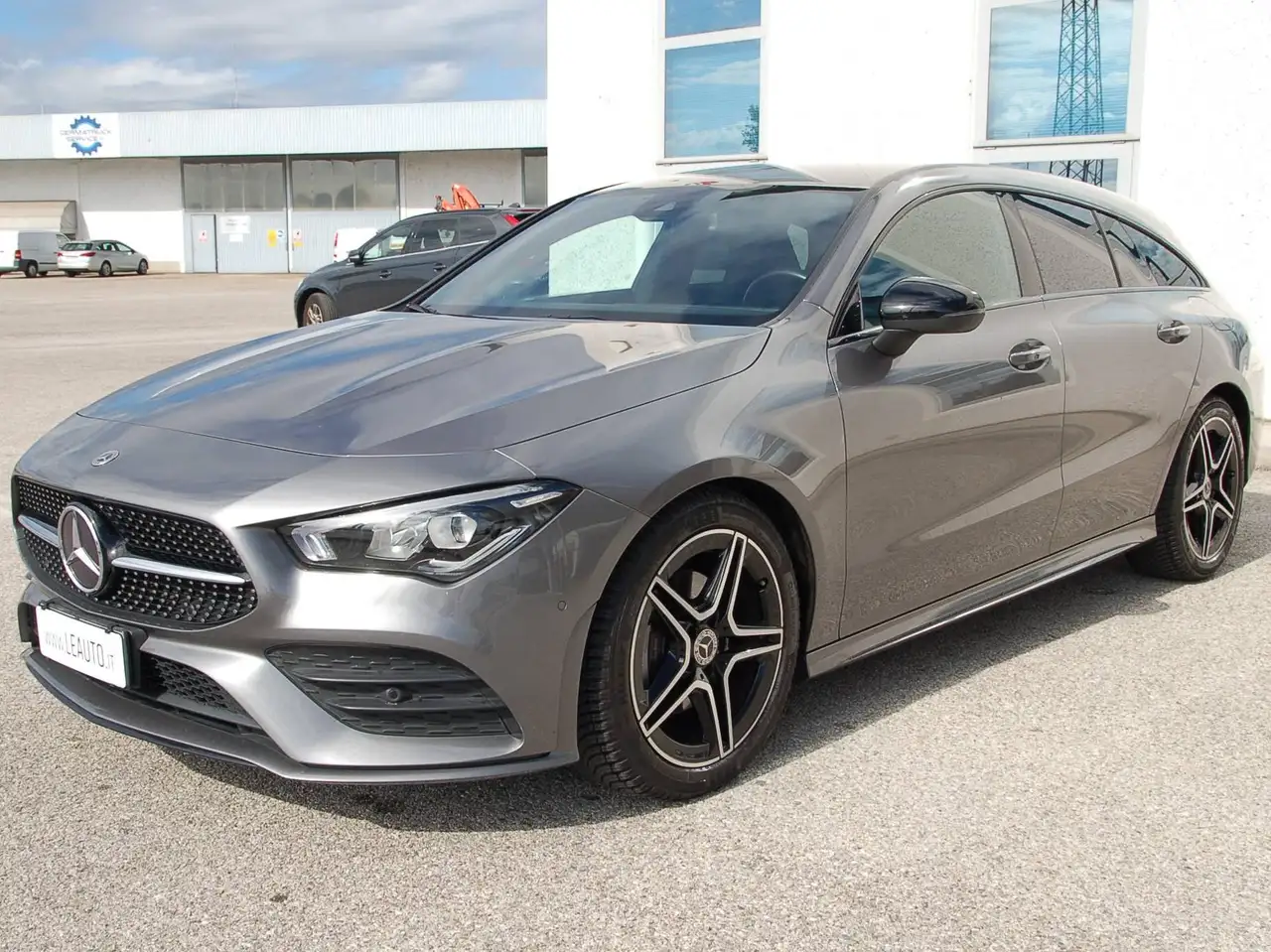 Mercedes-Benz CLA 180