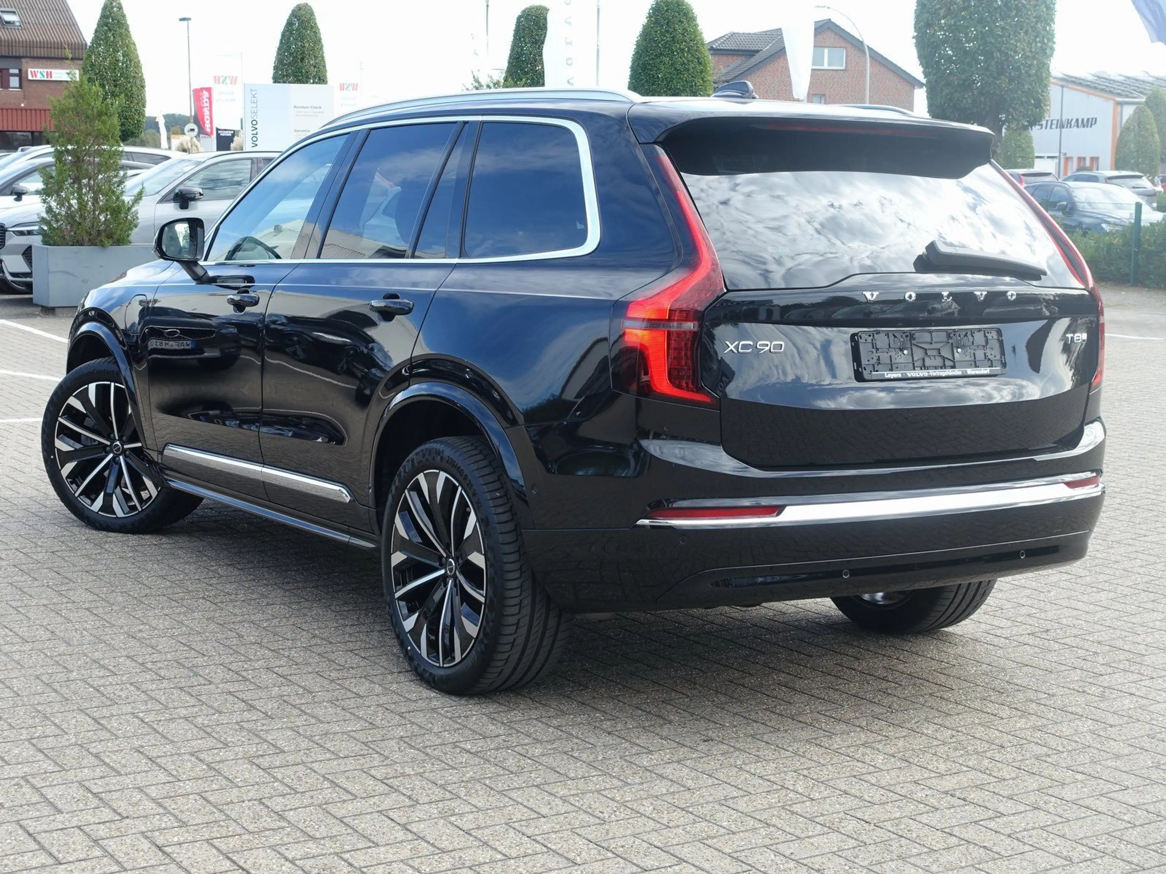 Volvo XC90 Ultra T8 AWD Plug-in/Pano/HUD/H&KFourC — photo 4