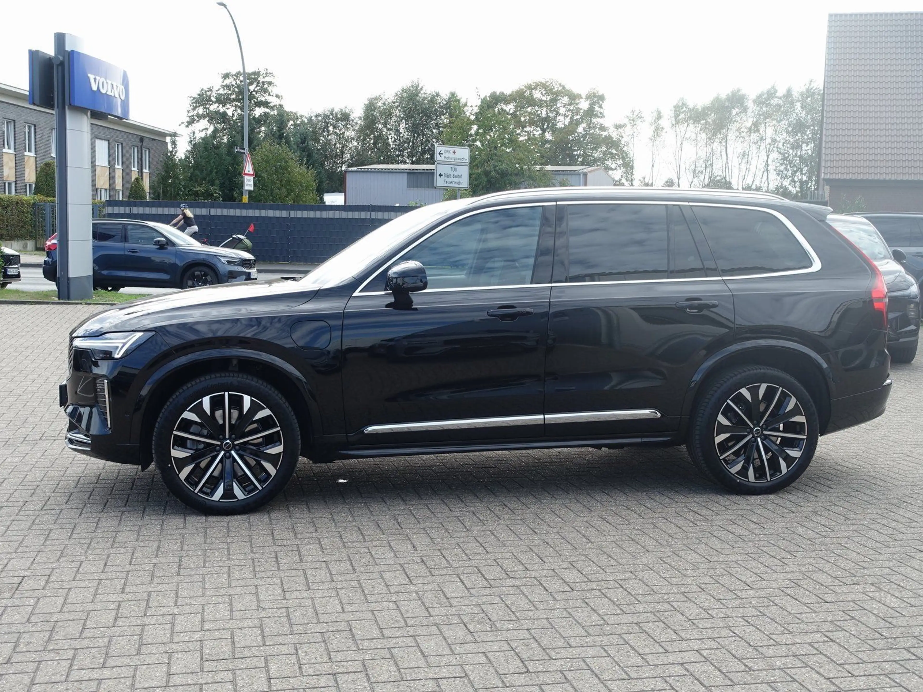 Volvo XC90 Ultra T8 AWD Plug-in/Pano/HUD/H&KFourC — photo 5