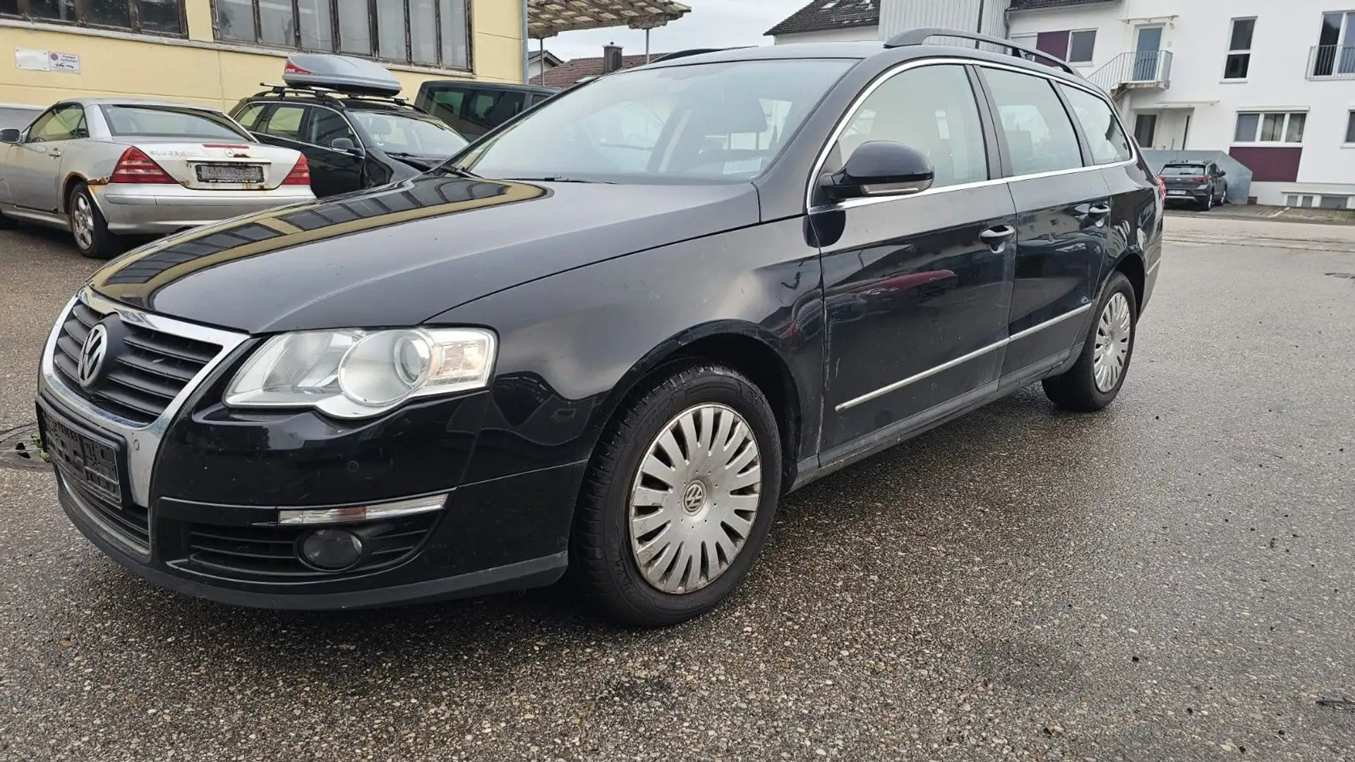 Volkswagen Passat Variant Trendline*2,0 TDI*AUTO*TÜV* Schwarz - 1