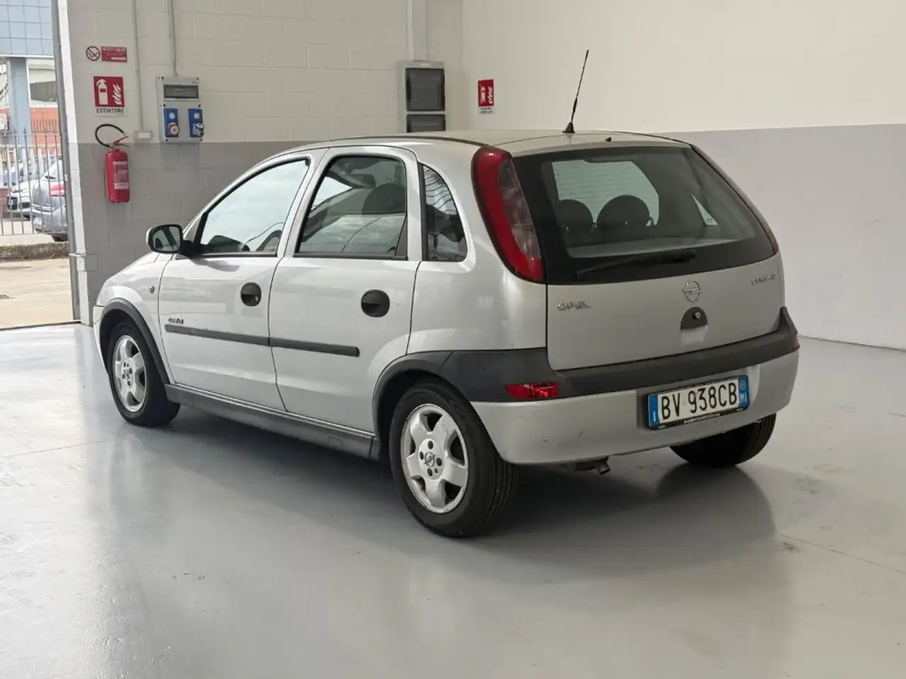 Opel Corsa 1.2i 16V cat 5 porte, foto 7