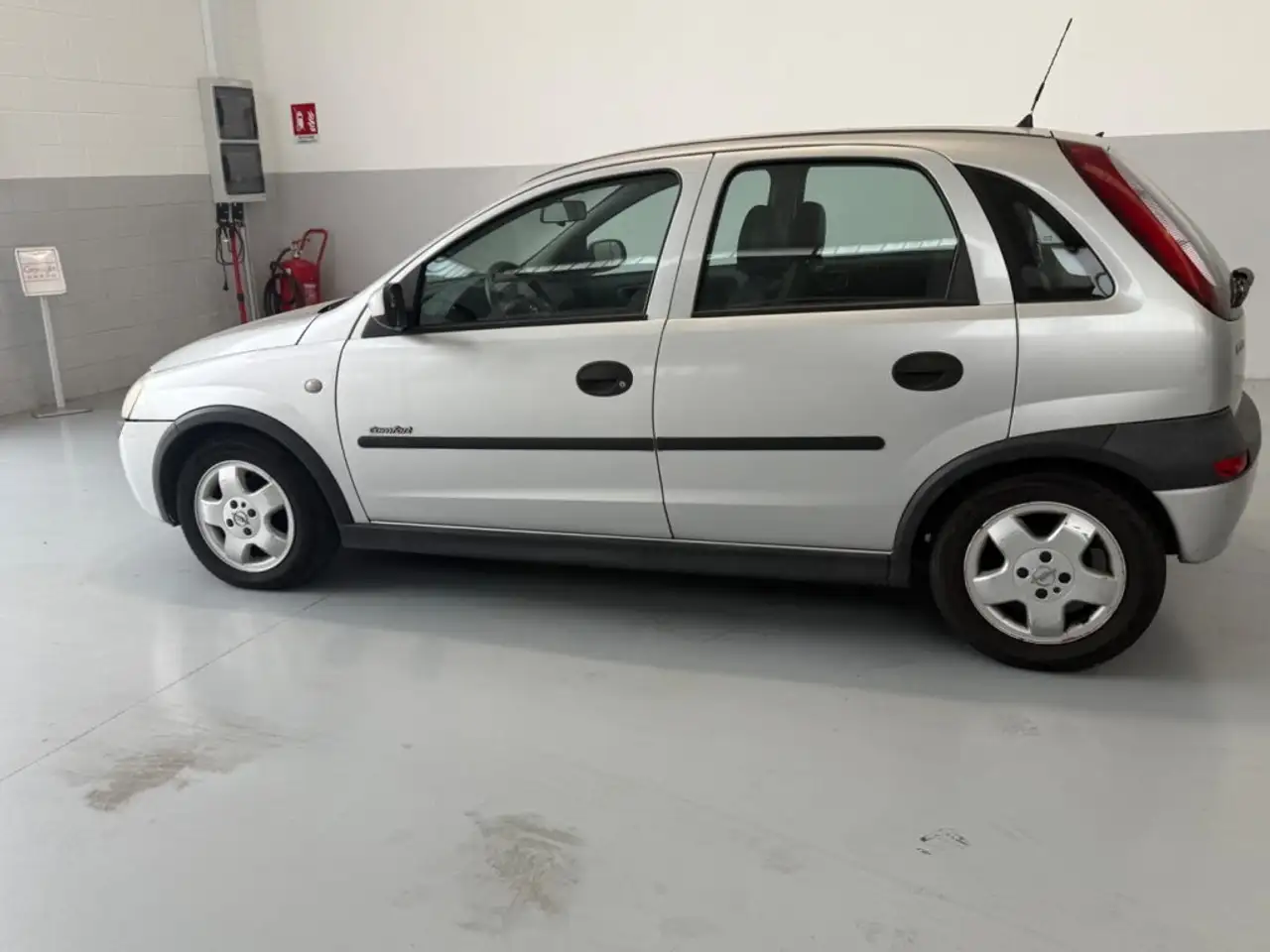 Opel Corsa 1.2i 16V cat 5 porte, foto 8