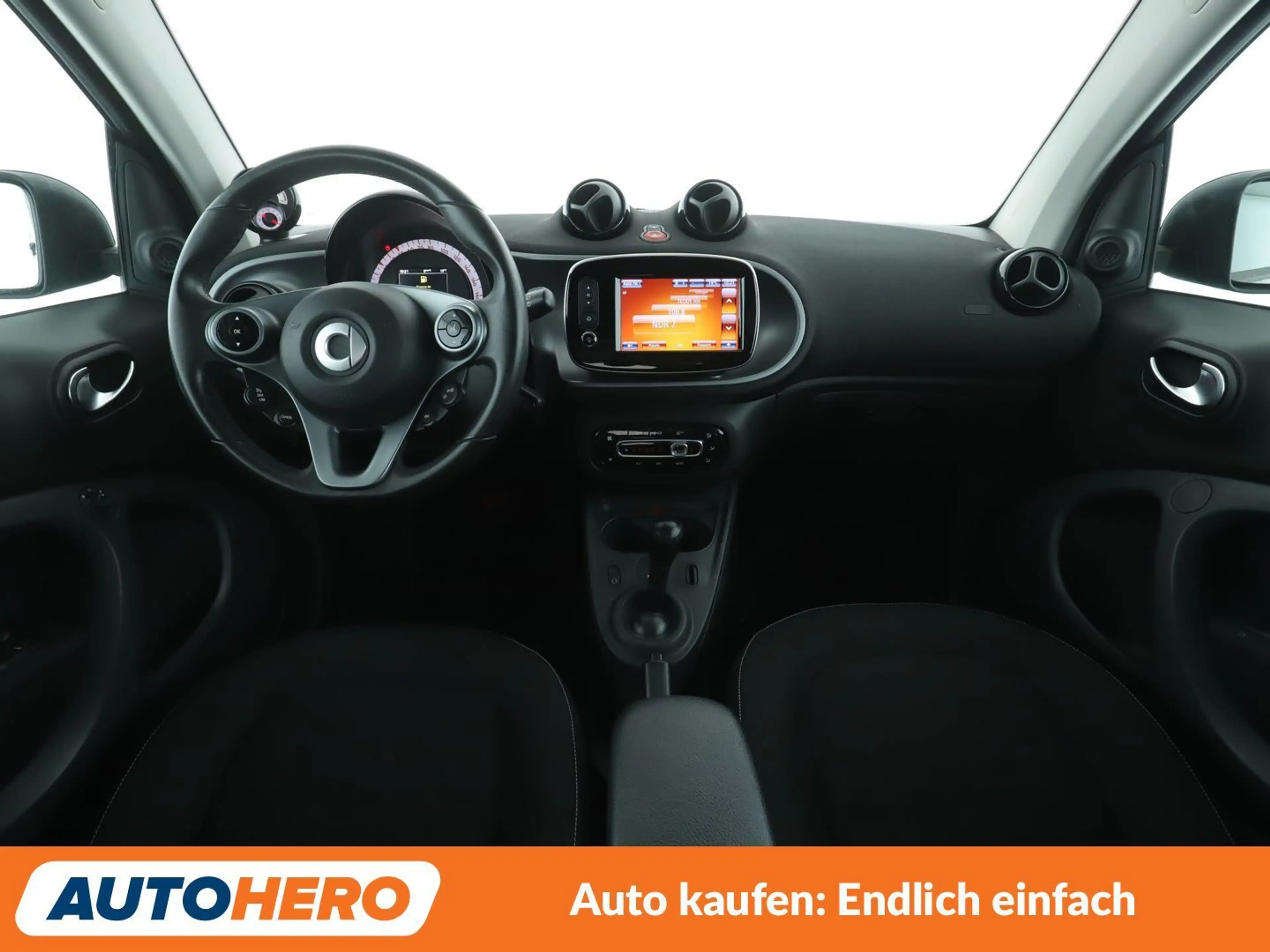 smart forTwo 0.9 Turbo Basis passion Aut.*NAVI*PDC*SHZ* — photo 13