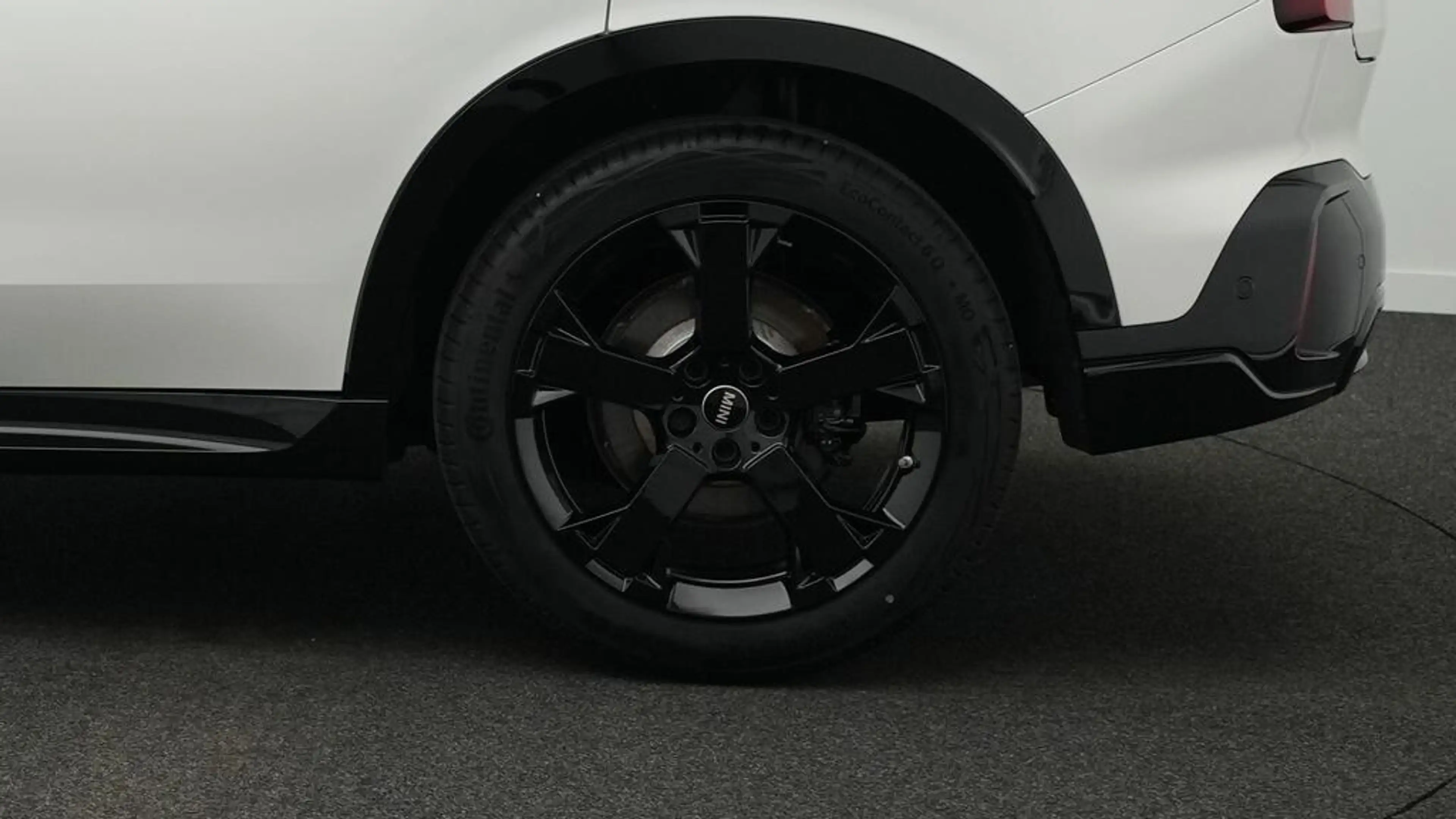 MINI Countryman D John Cooper Works Trim — photo 10