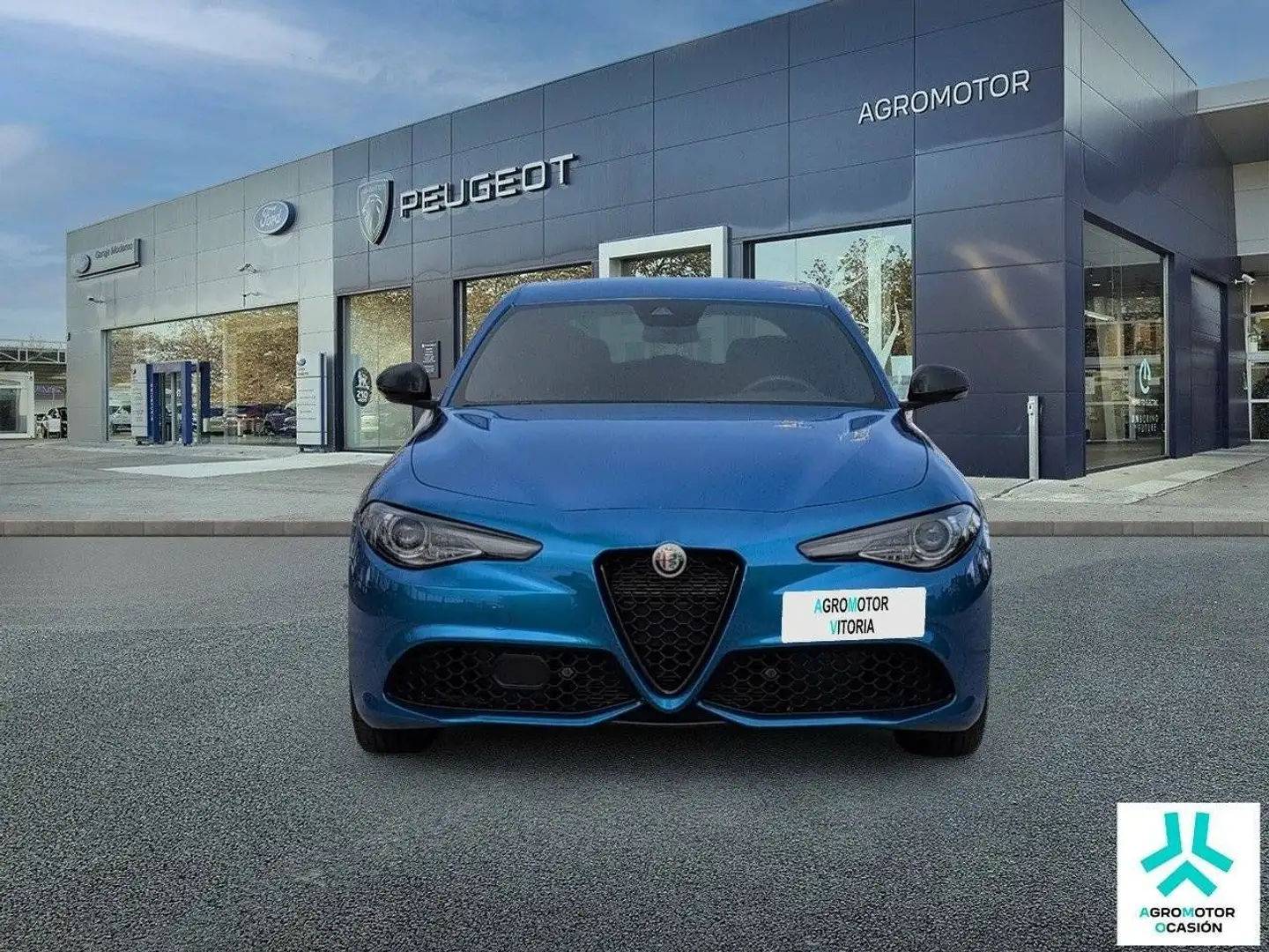 Alfa Romeo Giulia 2.0 Gasolina 206kW (280CV)  Q4 Veloce Modrá - 2