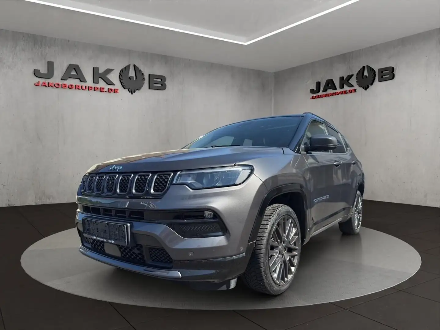Jeep Compass 1.3 Plug-In Hybrid  80th Annivers 132 kW (179 P... Grau - 1