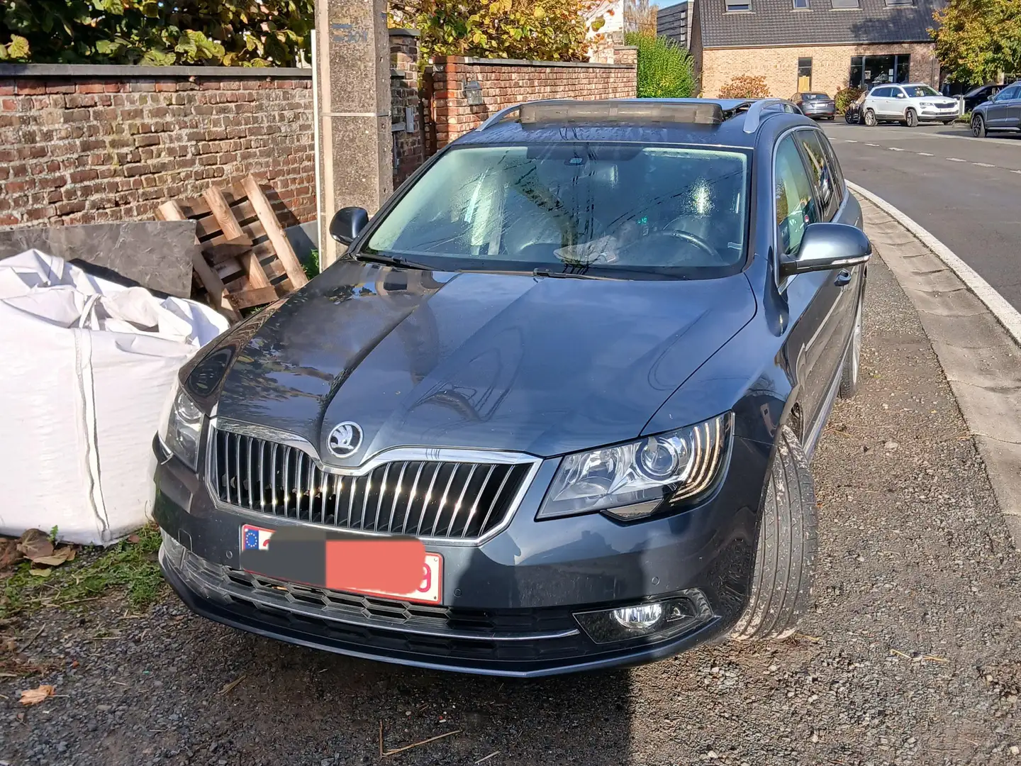 Skoda Superb Superb SW 1.6 CR TDi Elegance DSG Bleu - 1